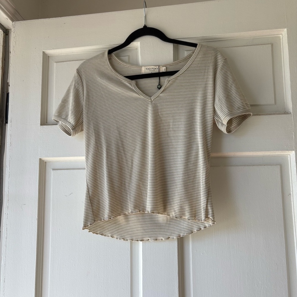 Too Foxy Beige Striped V-Neck Women's Short Sleeve Top. SB2